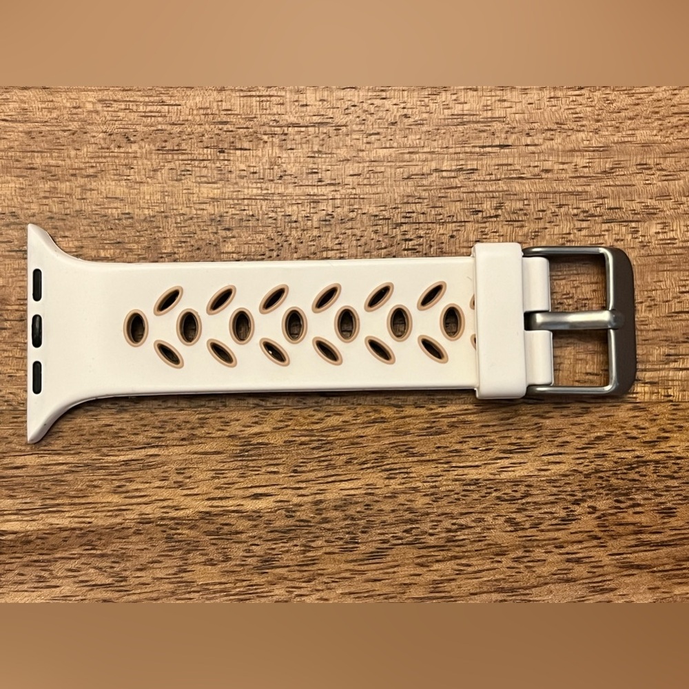 Apple Watch band - Picture 2 of 5